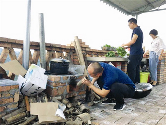 9个仫佬青年的“田园梦”