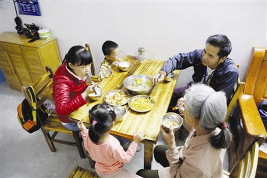 大石山区移民的城里生活