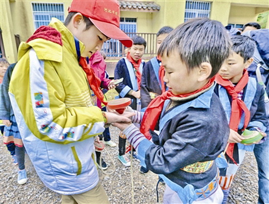 聚焦脱贫攻坚 感受山乡巨变