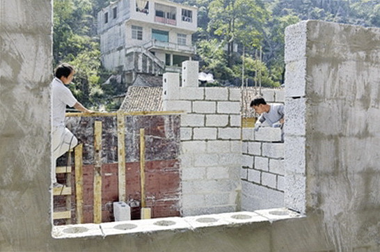 大化：千山万弄间 新房拔地起