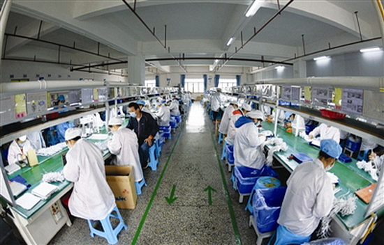 扶贫车间复产忙