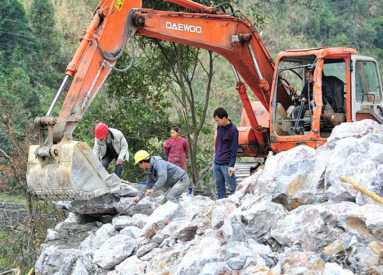 大化：条条“玉带”绕青山 千山万弄换新颜