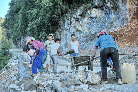 大化：条条“玉带”绕青山 千山万弄换新颜