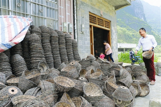 “石山王国”锻造“编织王国”