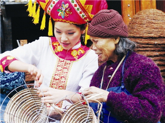 “石山王国”锻造“编织王国”