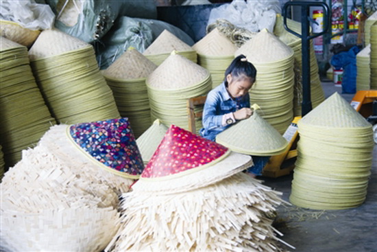 “石山王国”锻造“编织王国”